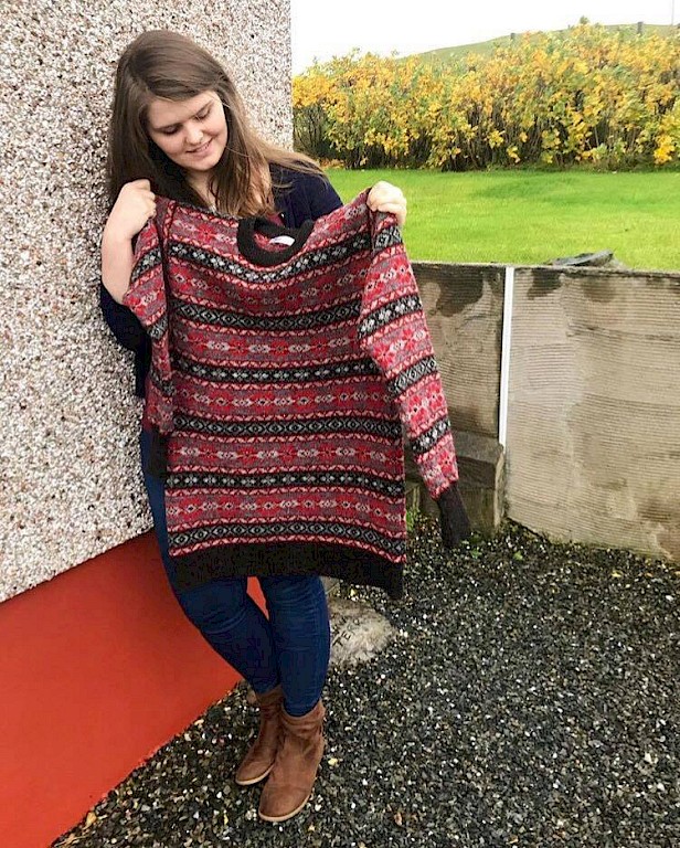 Terri Laura