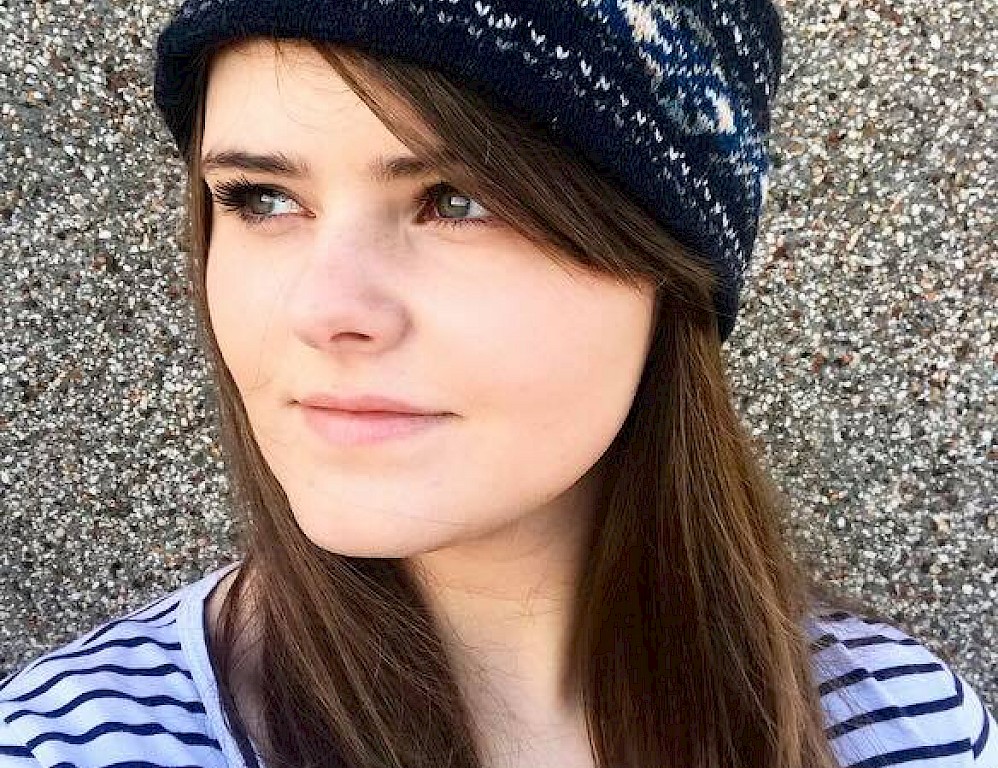 Terri Laura