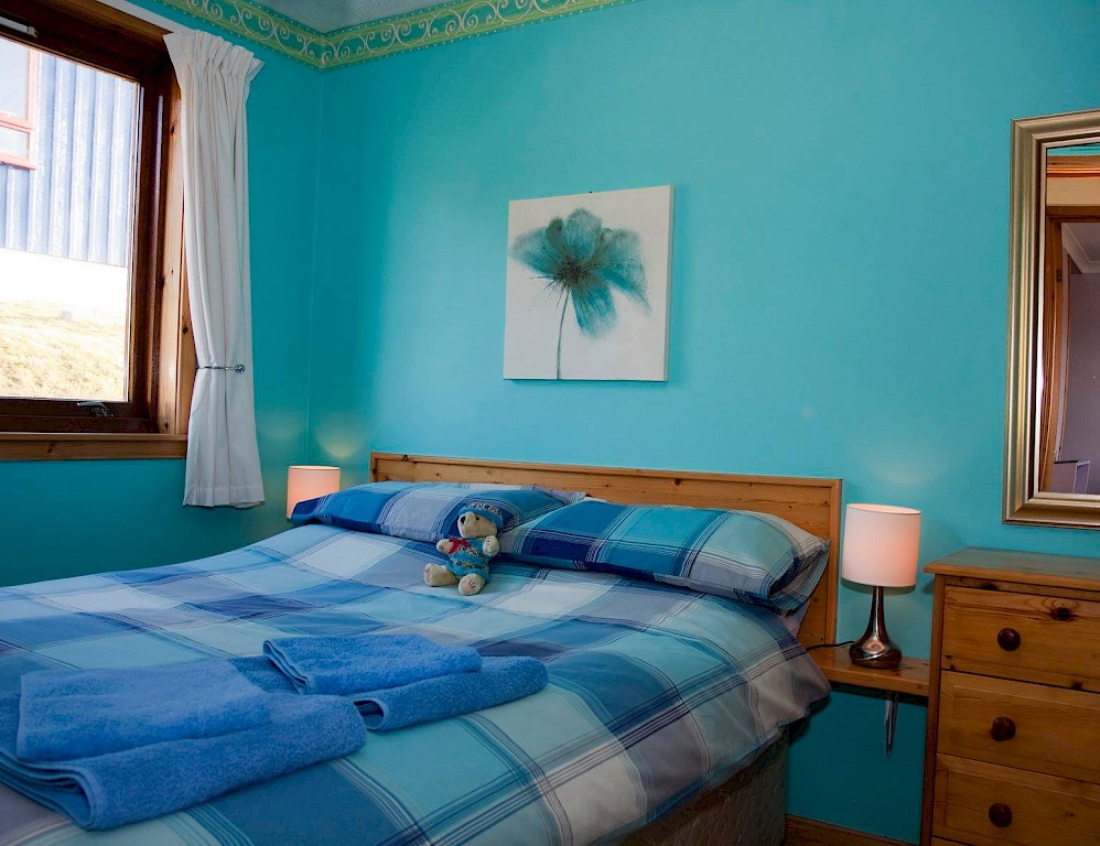 Easterhoull Chalets Ltd / Sarah Kay Arts