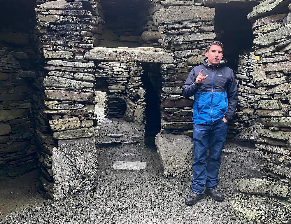 Shetland minibus tours