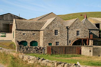 Quendale Water Mill Logo